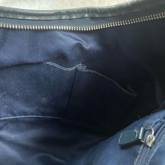 Coach Pebbled Leather Beige shoulder/Hobo Bag navy blue & burgundy straps & trim - Picture 10 of 15